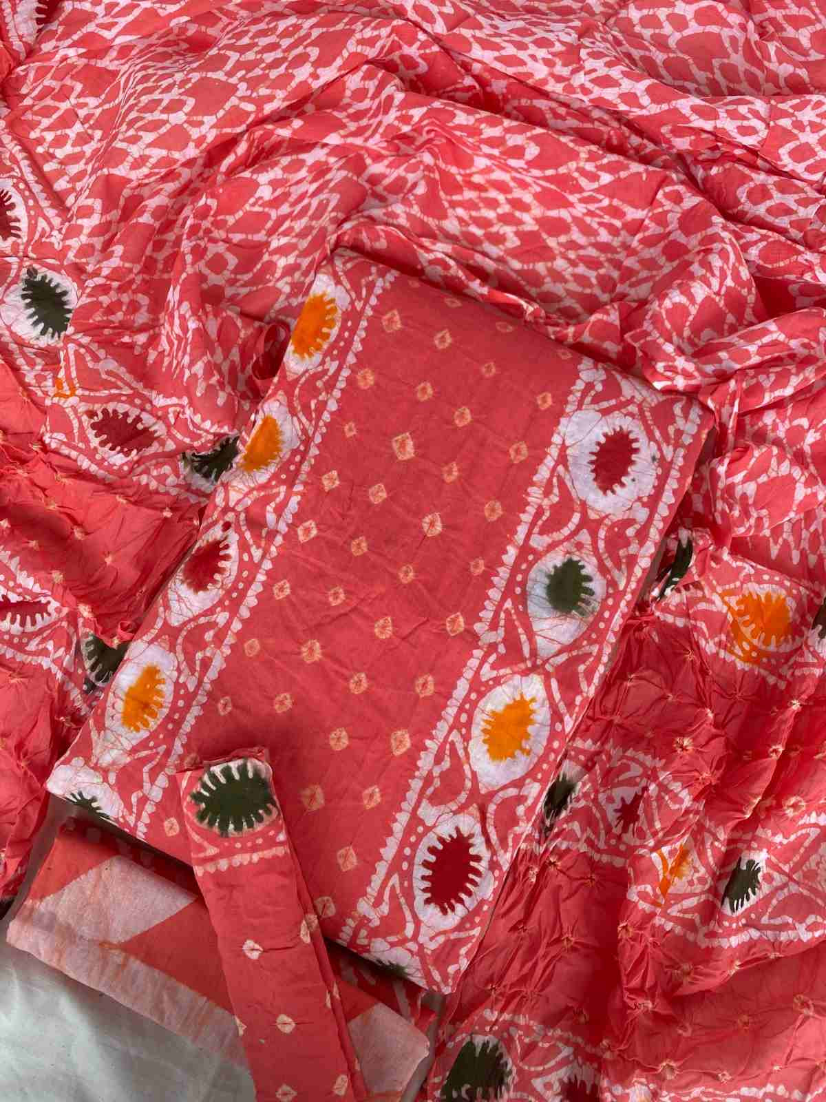 VIP Chunri Batik Kameez Set